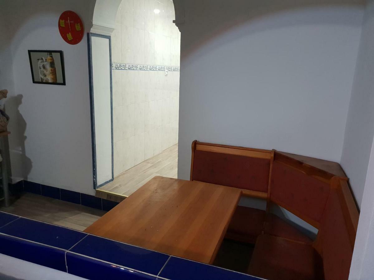 Appartement Atico En Triana Con Terraza 36m2 Y Jacuzzi *